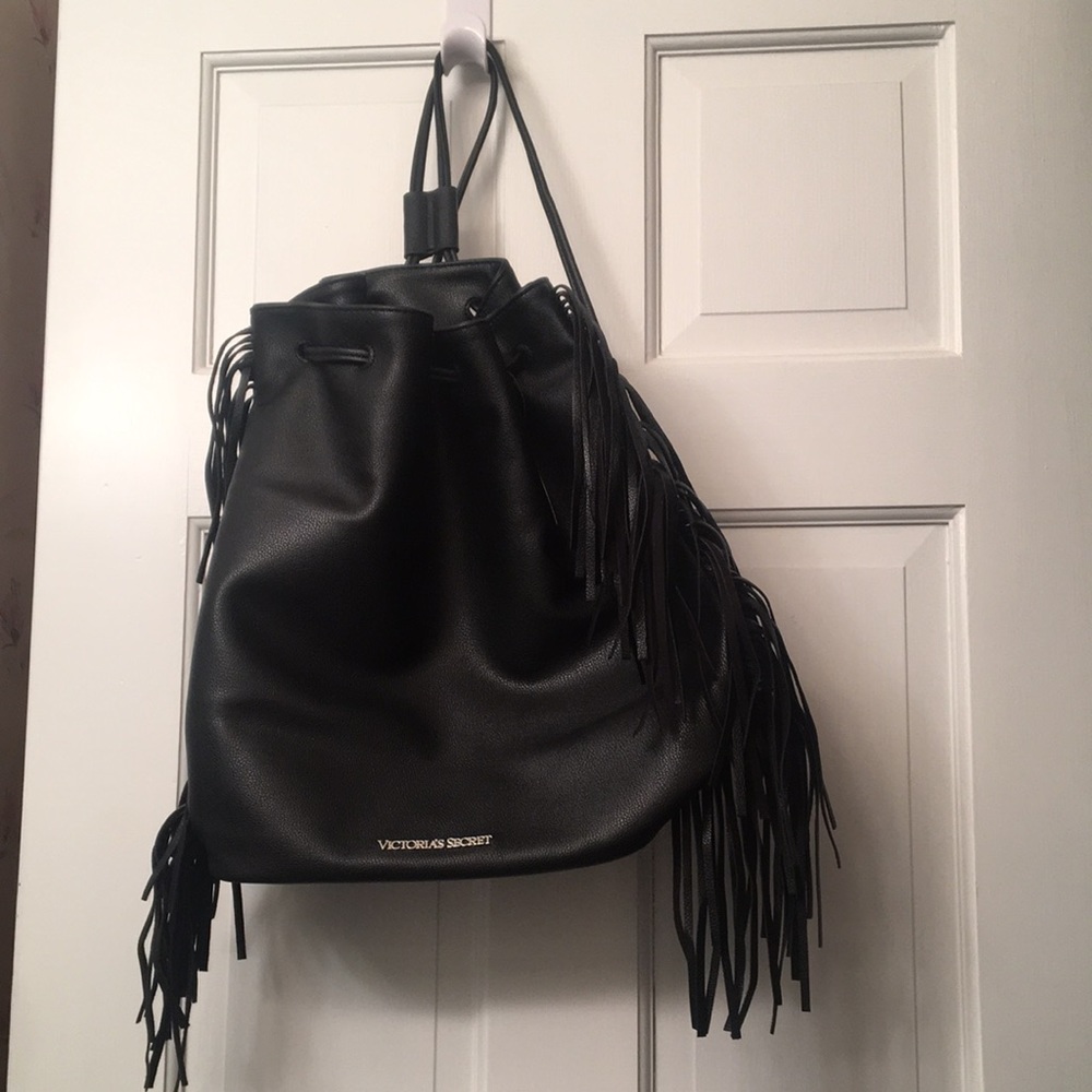 NWT, VS black faux leather fringed backpack - Picture 2 of 9